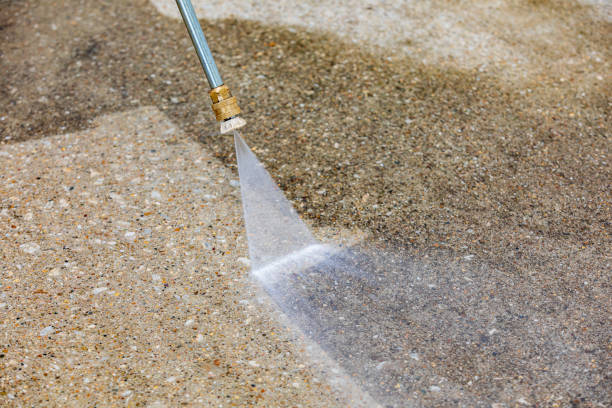 Best Pool Deck Cleaning  in West Freehold, NJ